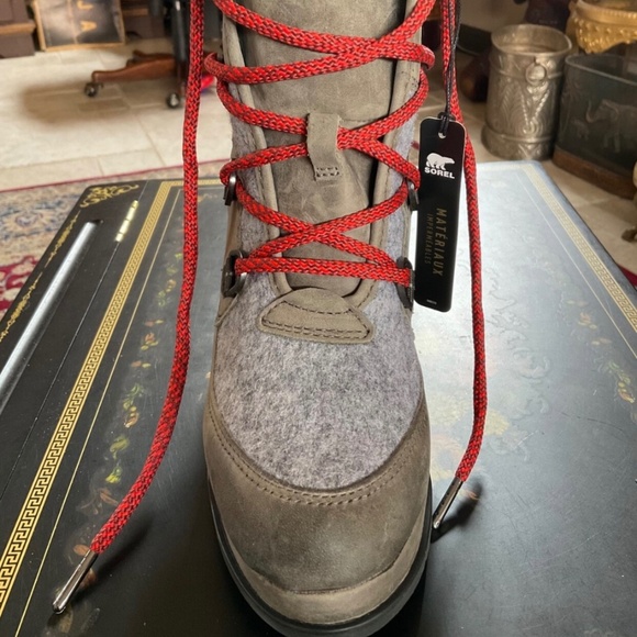 NEW ! Sorel Women's Black Leather Lace Up Ankle Rain Boots 8.5 NEW WATERPROOF - Picture 4 of 12